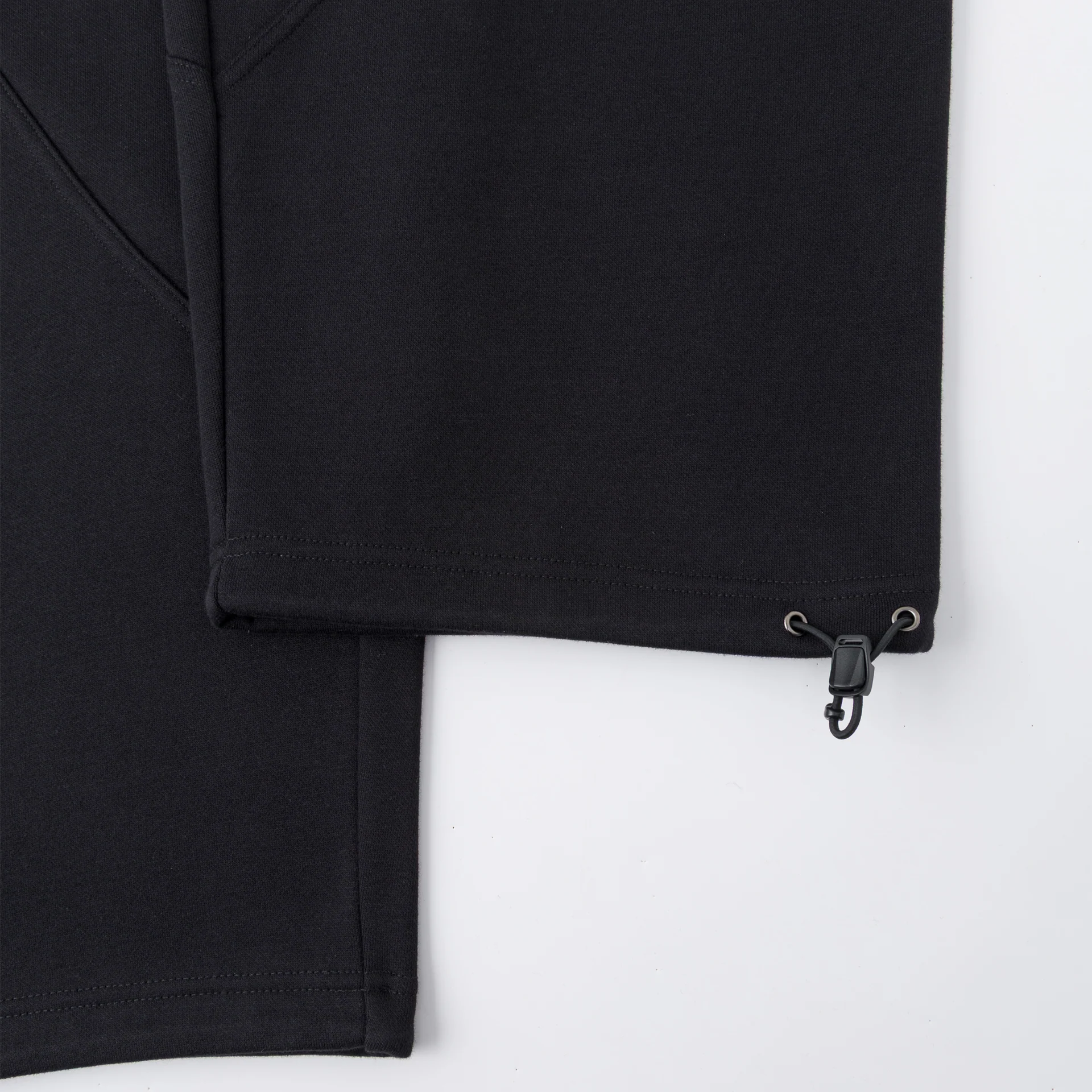 MERTRA X UMBRO WARM UP JOGGERS - BLACK